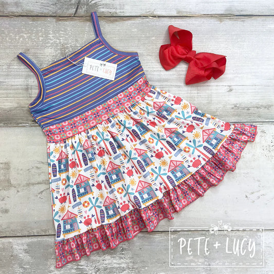 Feel carefree in this cute Beach Days Dress! Made of dreamy milk silk fabric and an empire style, it's the perfect piece to make your summer days even sunnier. We love the use of the multi-print fabrics and with its adorable ruffle hem you'll be giving your look a beachy yet stylish boho boost!