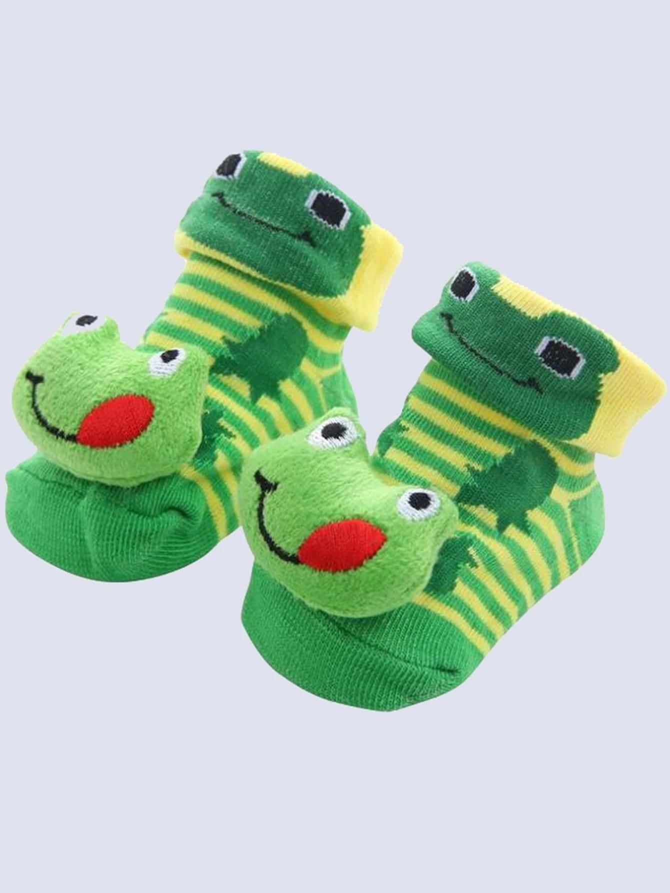 These adorable baby socks will have your little one playing with their feet all day!  It is like having your own little stuffed animal with you wherever you go. So many different styles to choose from, we would not be able to choose just one! Fits 0-6 months